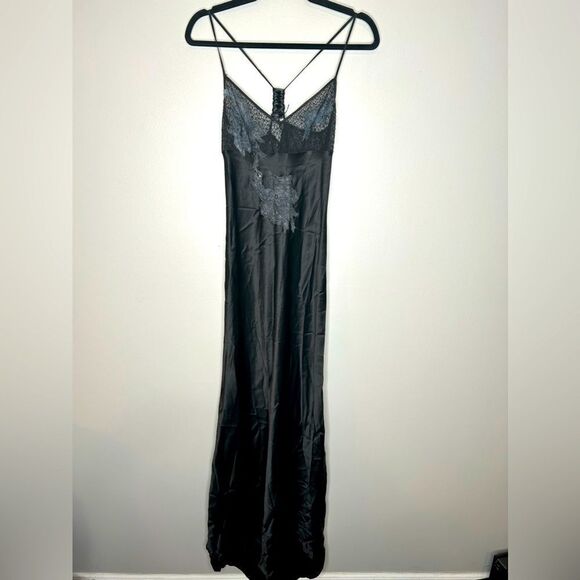 Oh Que Luna X Victoria’s Secret NWT - Picture 1 of 6